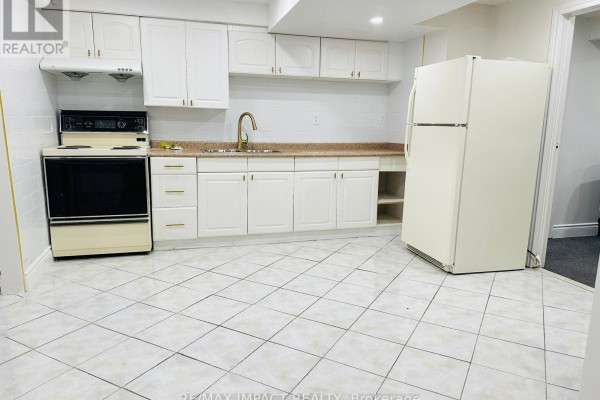 25 Caldbeck Avenue, Markham, ON L3S3H4 Photo 5