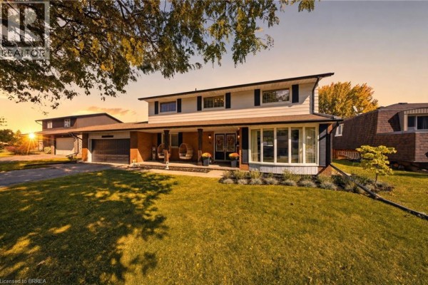 25 Cedarland Drive, Brantford, ON, photo 2