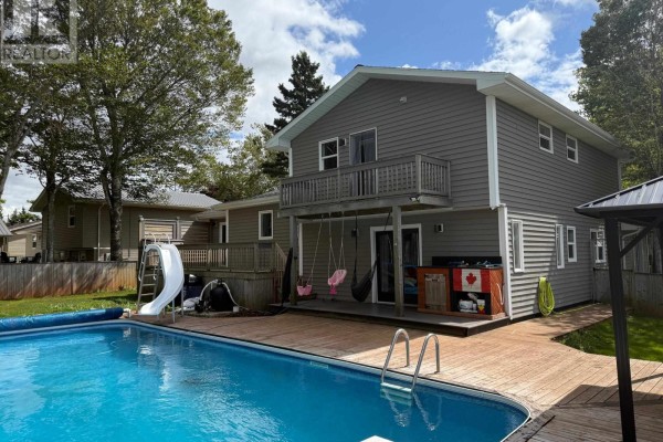 25 Charlotte Drive, Summerside, PE, photo 2