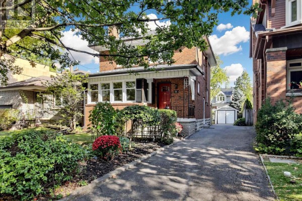 25 Dartmouth Crescent, Toronto, ON M8V1W9 Photo 3