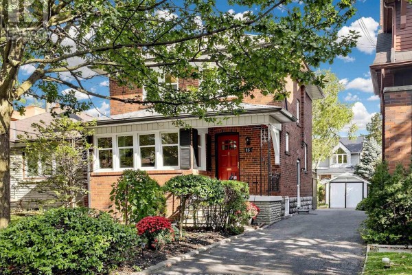 25 Dartmouth Crescent, Toronto, ON M8V1W9 Photo 4