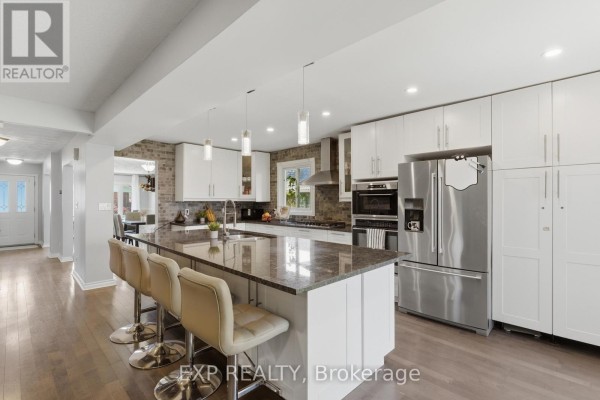 25 Edmund Street, St  Catharines, ON, photo 3