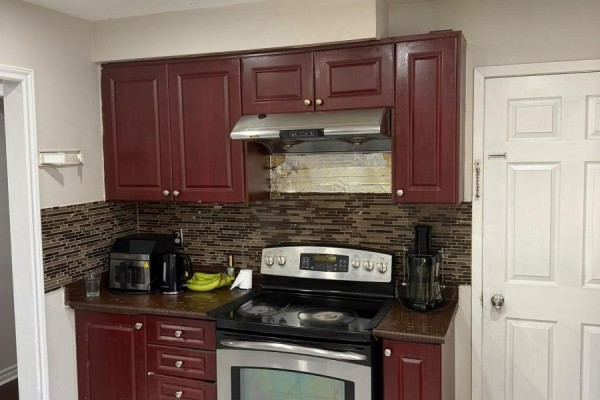 25 Four Leaf Drive, Toronto, ON M9V1M7 Photo 4