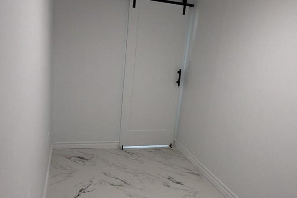 25 Garratt (room) Boulevard, Toronto, ON M3K1S8 Photo 3