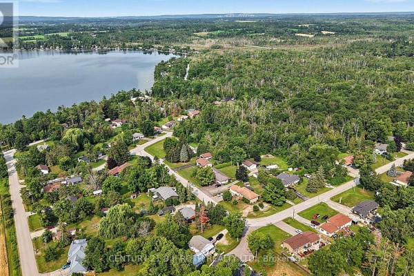 25 Glengrove Avenue, Oro Medonte, ON, photo 2