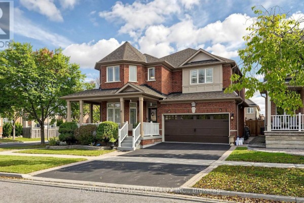 Kitchen - 25 Gordon Weedon Road, Markham, ON L6E1Y5 Photo 2