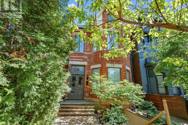 25 Grange Avenue, Toronto, ON M5T1C6 Photo 3