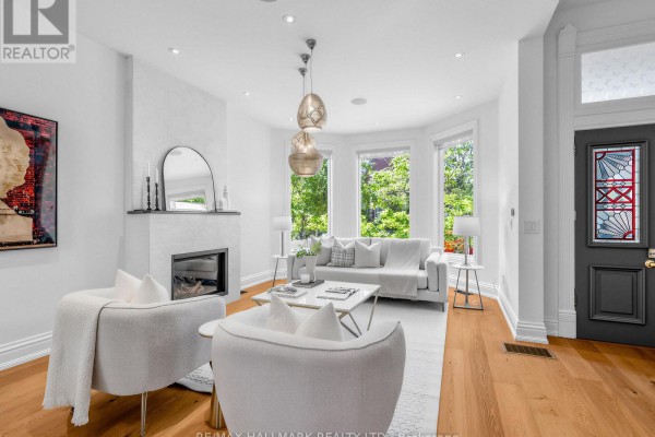 25 Grange Avenue, Toronto, ON M5T1C6 Photo 5