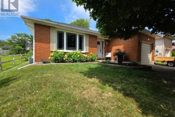 25 Hewson Drive, Port Hope, ON, photo 2