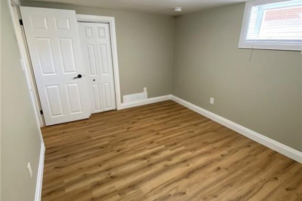 Laundry room - 25 Hickery Place Unit# Basement, Brantford, ON N3S3C7 Photo 3