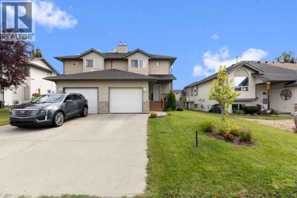 Living room - 25 Hillview Road, Strathmore, AB T1P1S7 Photo 3