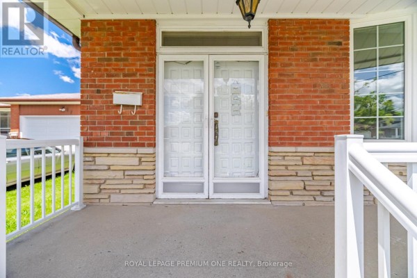 25 Islay Court, Toronto, ON, photo 3