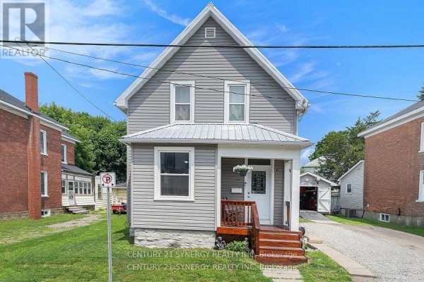 25 Kensington Avenue, Smiths Falls, ON, photo 2