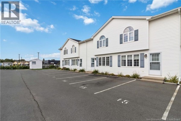 25 Lonsdale Drive Unit# 15, Moncton, NB, photo 3