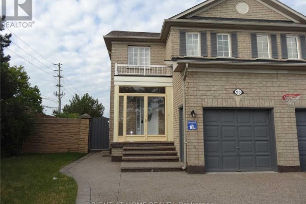 Family room - 25 Lucio Court, Brampton, ON L6P1K1 Photo 2