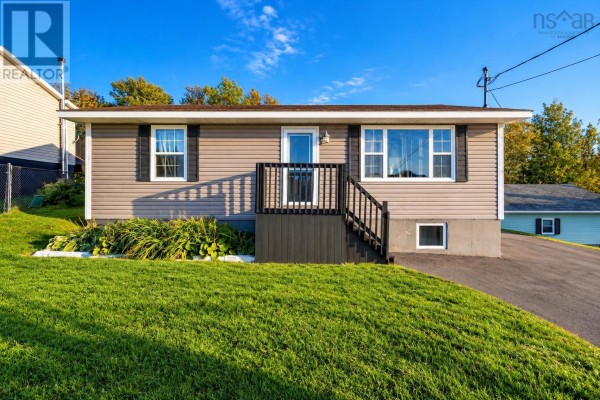 4pc Bathroom - 25 Macdonald Crescent, Sydney Mines, NS B1H3H5 Photo 3