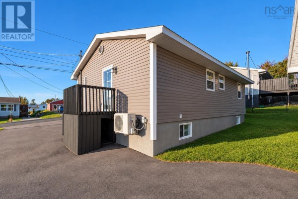 Bedroom - 25 Macdonald Crescent, Sydney Mines, NS B1H3H5 Photo 4