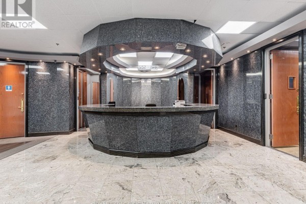 25 Mallard Road, Toronto, ON M3B1S4 Photo 5