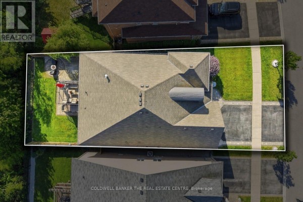 Recreational, Games room - 25 Manor Forest Road, East Gwillimbury, ON L0G1M0 Photo 2