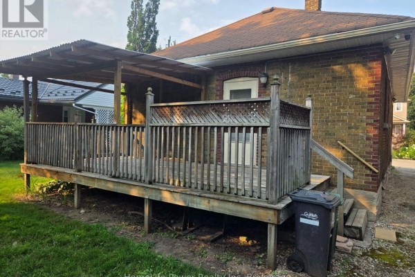 25 Menzie Avenue, Guelph, ON, photo 2