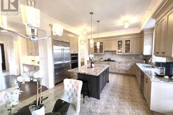 25 Munsie Drive, King, ON L7B0N8 Photo 4