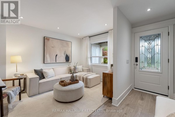 Bedroom - 25 Northview Avenue, Toronto, ON M1N1V9 Photo 5
