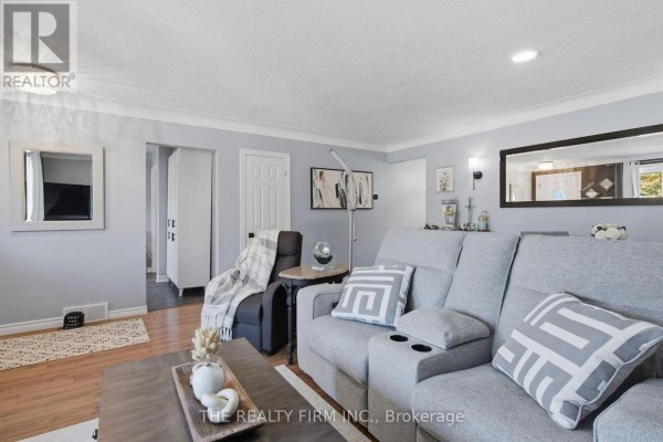 25 Queenston Crescent, London East, ON N5W1N7 Photo 5
