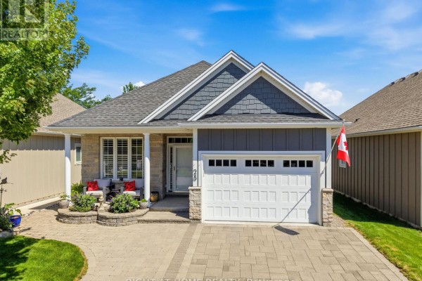 25 Riesling Drive, Niagara On The Lake, ON, photo 3