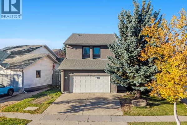 25 Sheep River Drive, Okotoks