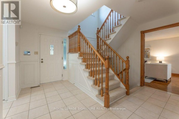 25 Stiver Court, Markham, ON, photo 2