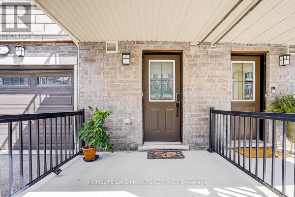 25 Sunbury Lane, Whitchurch Stouffville, ON, photo 3