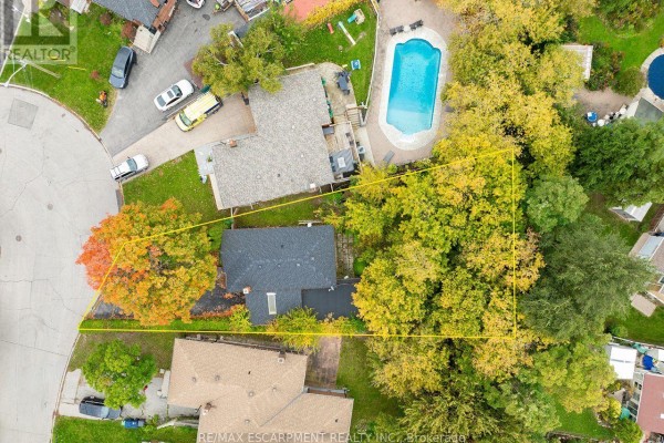 25 Tardree Place, Toronto, ON M1R3X2 Photo 2