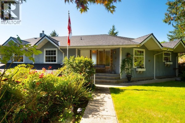 25 Tidewater Way, Lions Bay, BC V0N2E0 Photo 2