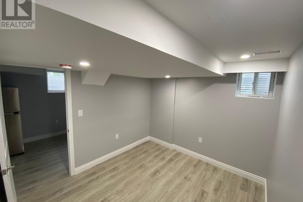 25 Traymore Street, Brampton, ON L7A2G4 Photo 5