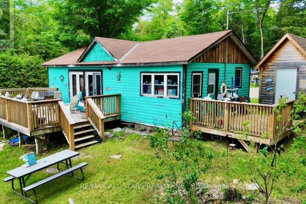 25 West Clear Bay Road, Trent Lakes, ON K0M2A0 Photo 4