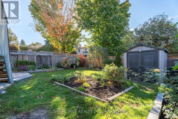 Primary Bedroom - 25 Wheeler Street, Ottawa, ON K2J3B8 Photo 5