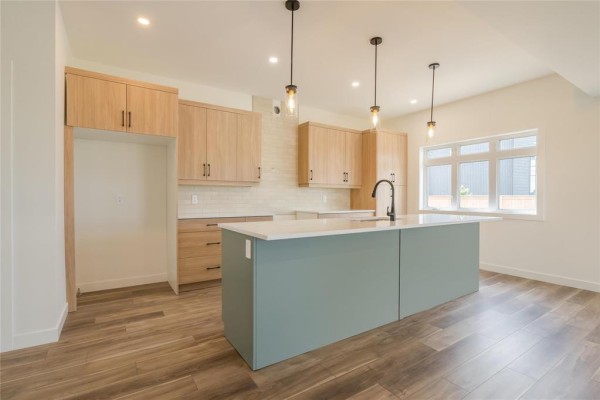 Laundry room - 25 Wild Plum Lane, Steinbach, MB R5G1M5 Photo 4