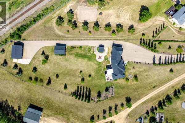 250, 27240 392 Township, Rural Red Deer County, AB, photo 3