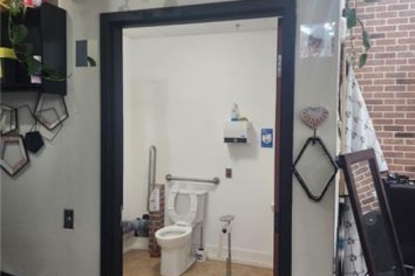 250 Albert Street Unit# 105-106, Waterloo, ON N2L3T6 Photo 5