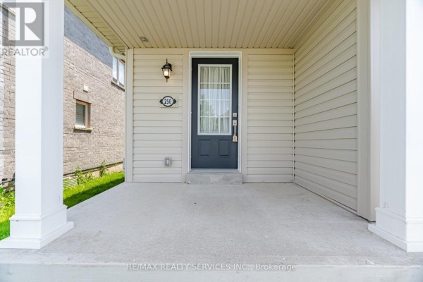 Laundry room - 250 Esther Crescent, Thorold, ON L3B0H1 Photo 2