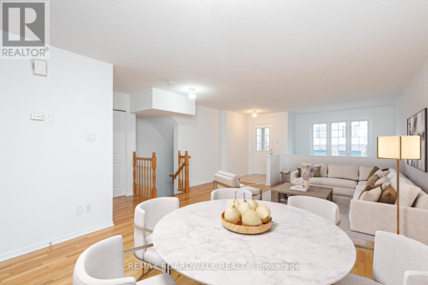 Family room - 250 Gershwin Private, Ottawa, ON K2H1G5 Photo 4