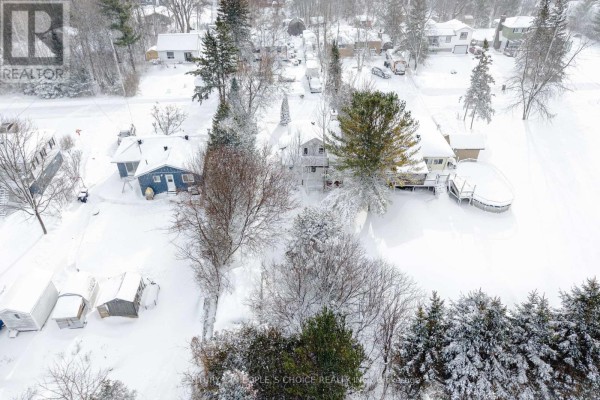 250 Kingfisher Avenue, Tay, ON, photo 3