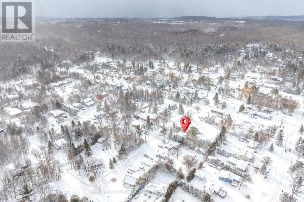 250 Kingfisher Avenue, Tay, ON L0K1R0 Photo 5