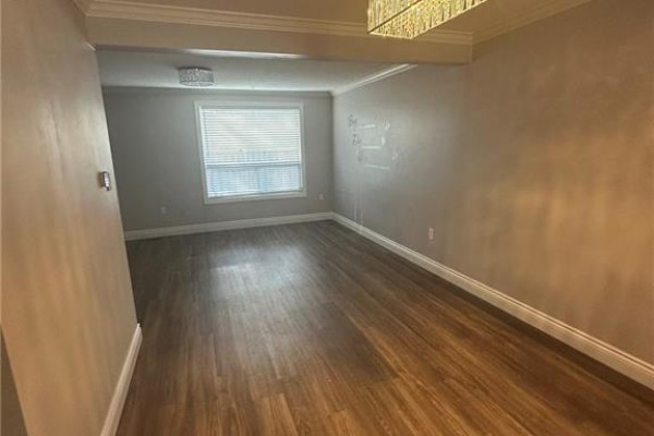 Recreation room - 250 Magnolia Drive Unit# 28, Hamilton, ON L9C6M3 Photo 3
