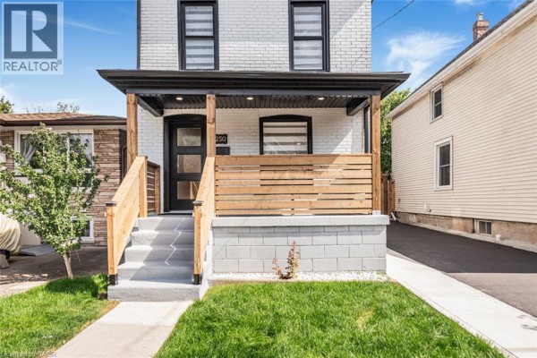 250 Rosslyn Avenue N, Hamilton, ON, photo 3