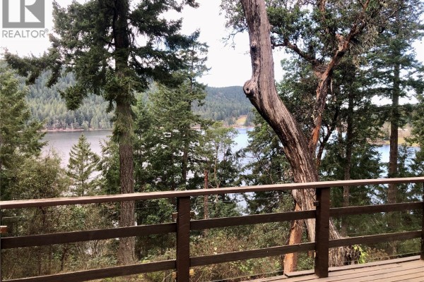 Hobby room - 250 South Bank Dr, Salt Spring, BC V8K1M7 Photo 4