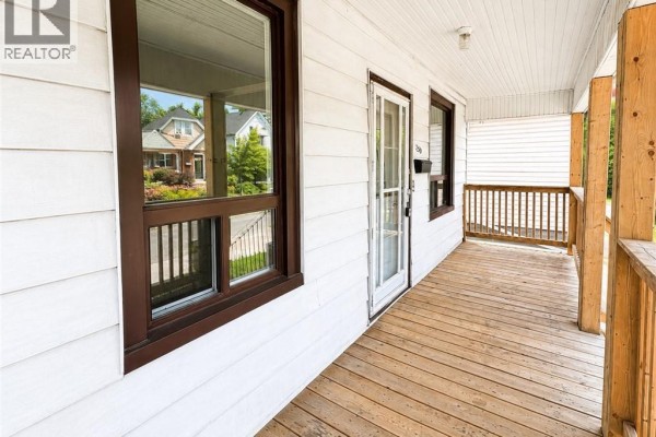 250 Weir Street N, Hamilton, ON, photo 3