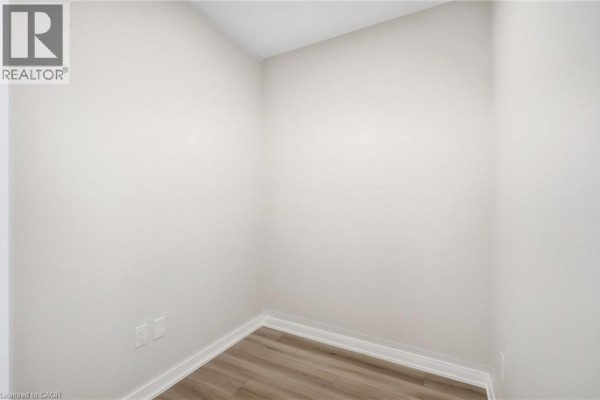 Living room - 2500 Saw Whet Boulevard Unit# 112, Oakville, ON L6M5L7 Photo 5