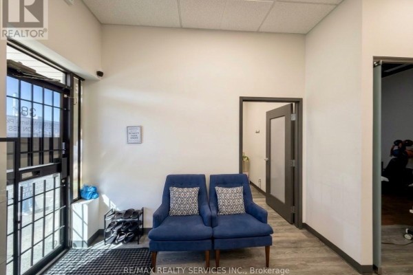 2500 Williams Parkway, Brampton, ON L6S5M9 Photo 4