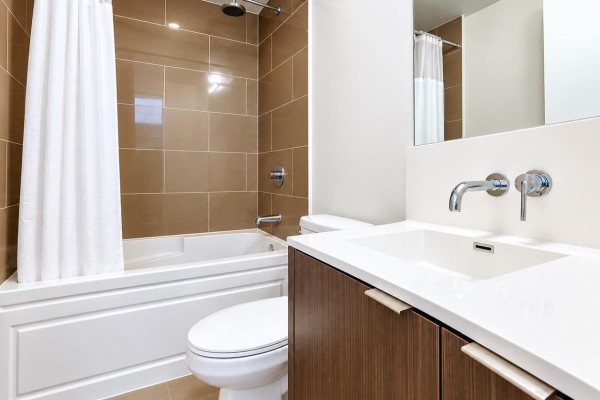 Primary Bedroom - 2501 - 88 Harbour Street, Toronto, ON M5J0C3 Photo 4